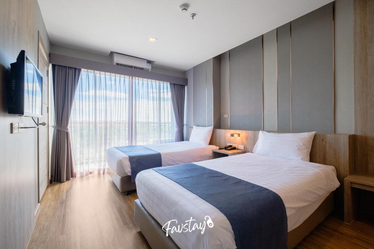 So Boutique Jomtien Beach Pattaya Rum bild